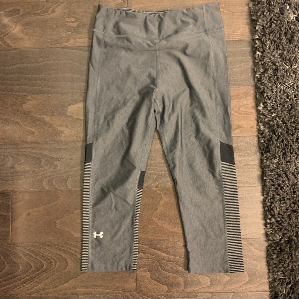 Under Armour Cropped Leggings